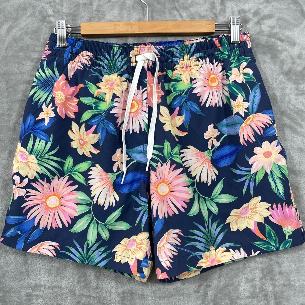 Chubbies Swim Trunks Men Medium M 5.5" Inseam Mesh Lined Zip Pockets Tropical